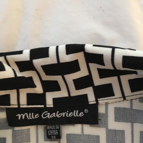 Dress - Picture 5 of 5